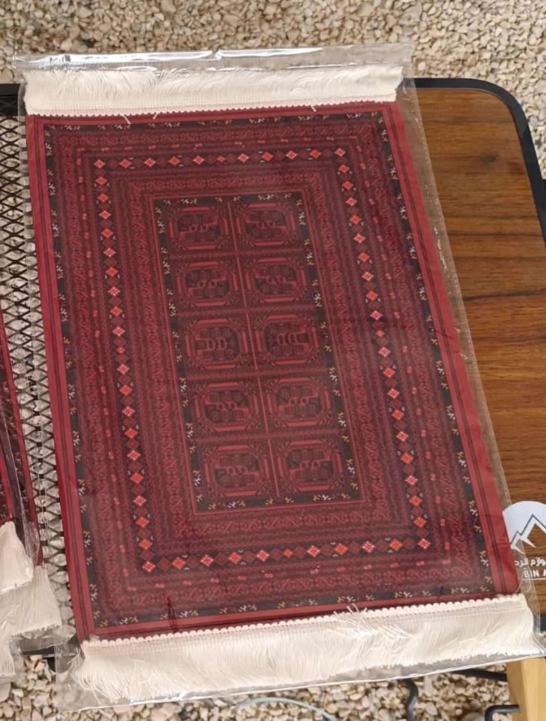 Table carpet medium  سجادة طاولة وسط